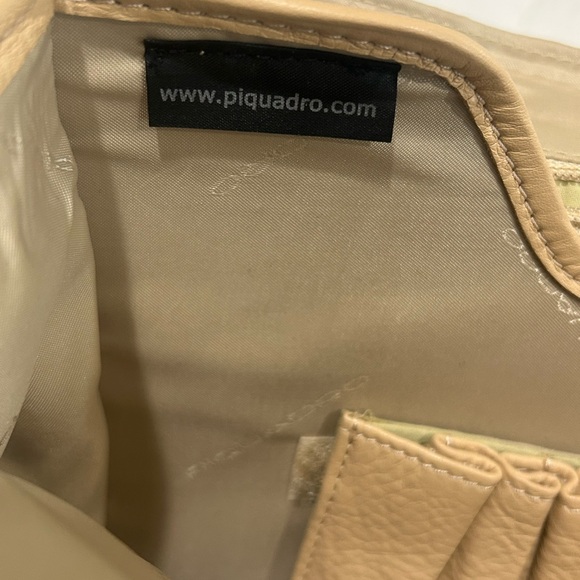 Beautiful Piquadro Italian Leather Business Bag (Unisex) - Picture 15 of 15